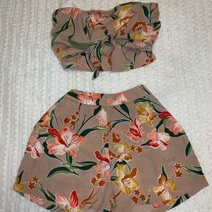 Summery two piece shorts and crop top